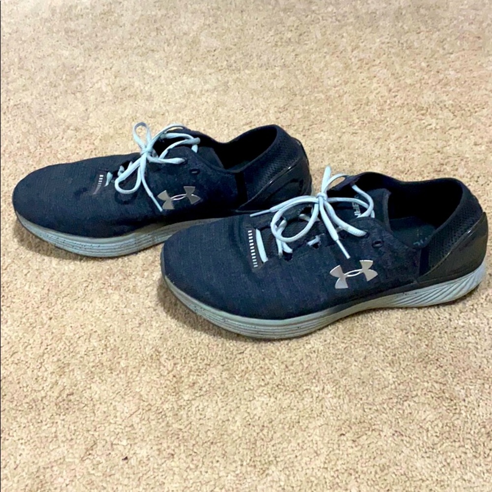 Under Armour Bandit 3 sz 14 Men’s shoes EUC